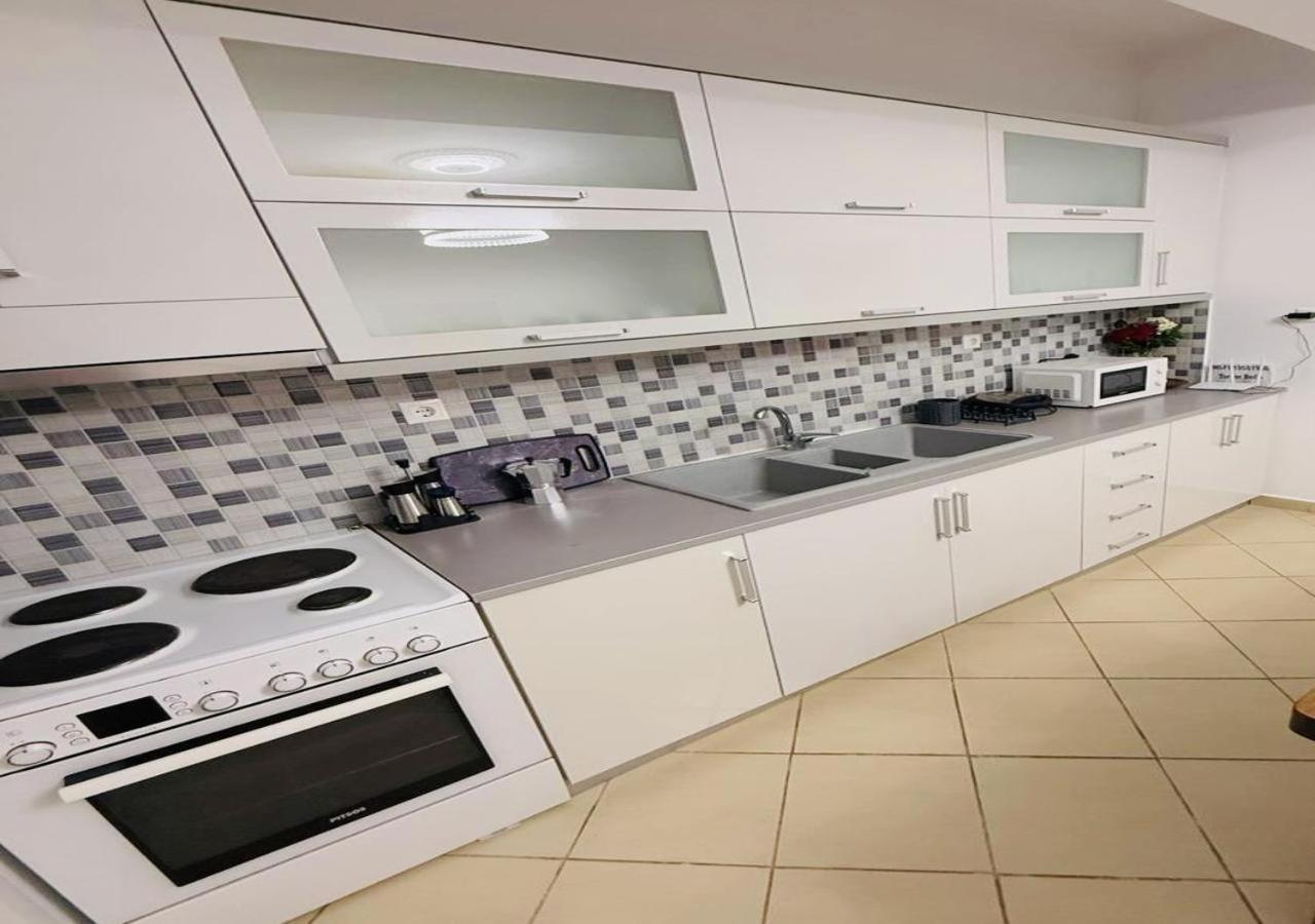 T Appartement Saranda